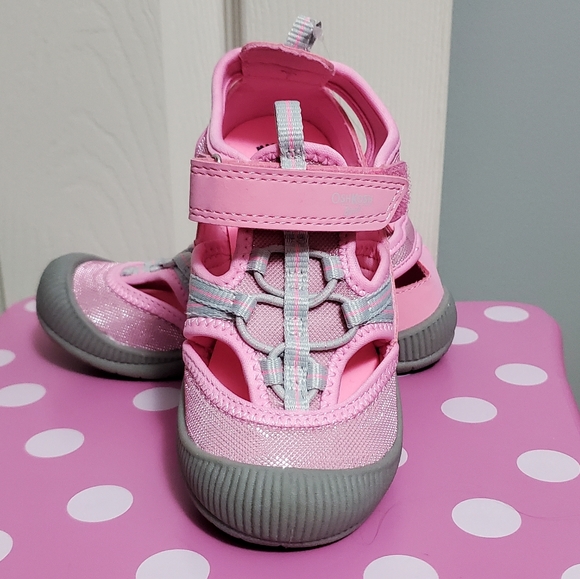 OshKosh Girls Hiking Sandals - Picture 2 of 7